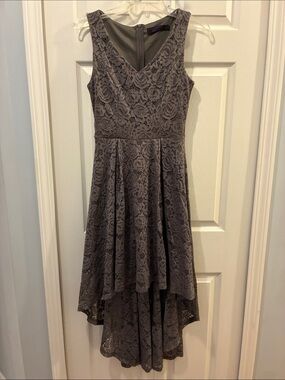 Sleeveless Lace Hi-Low Dress in Gray by Bridesmay Size Small